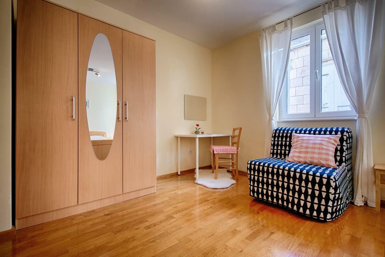 Apartments Marinkovic Komiža Dış mekan fotoğraf