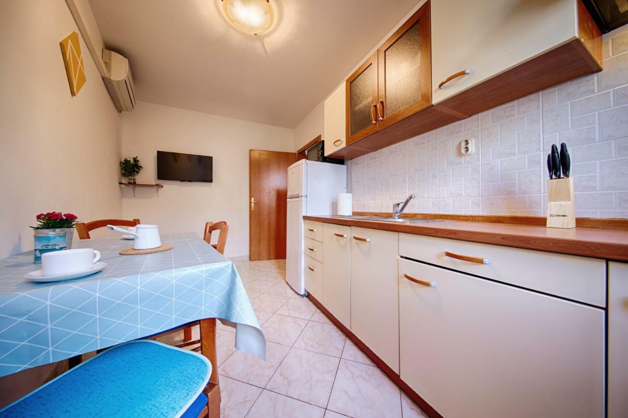 Apartments Marinkovic Komiža Dış mekan fotoğraf