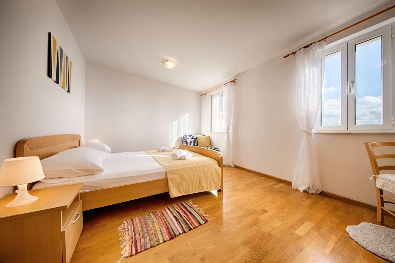 Apartments Marinkovic Komiža Dış mekan fotoğraf